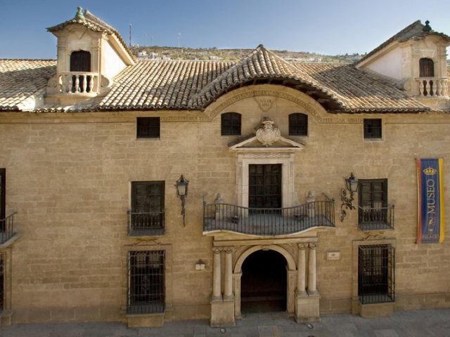 Palacio Abacial – Museo Municipal