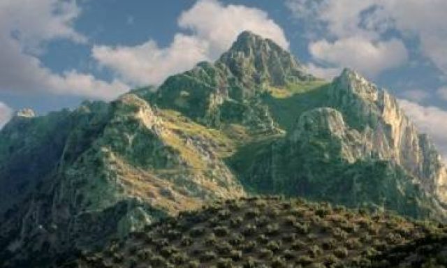 Pico de La Tiñosa y sendero
