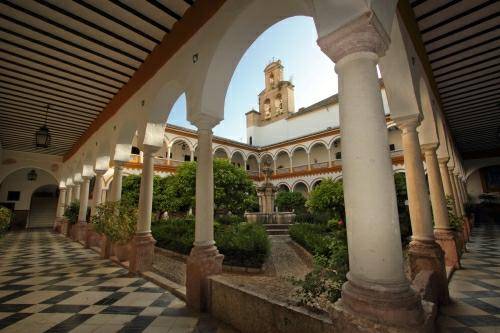 Iglesia de la Madre de Dios - Convento de los Padres Franciscanos (church)  - Caminos de Pasión - Un viaje apasionante al corazón de Andalucia